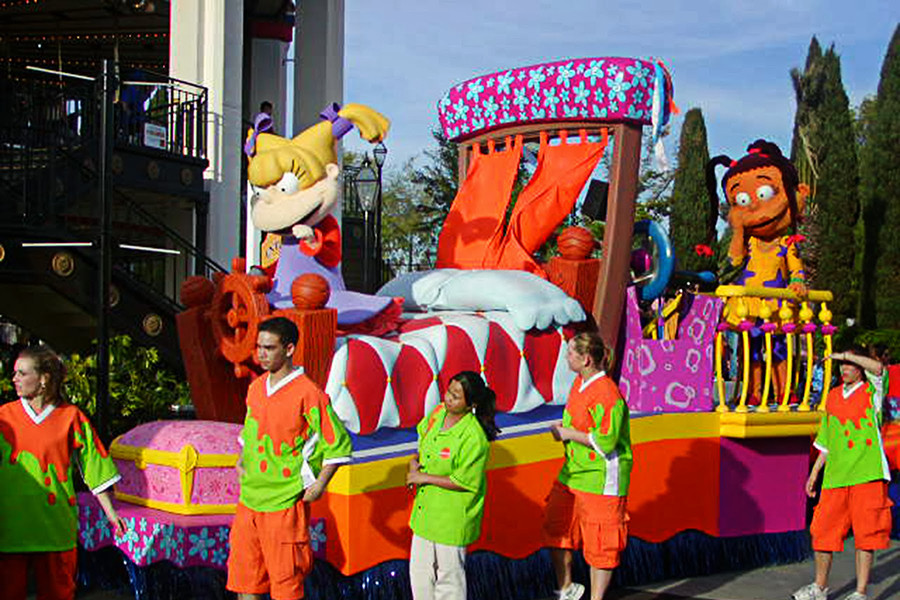 Kern Studios: Worldwide Turnkey Parade Production Services