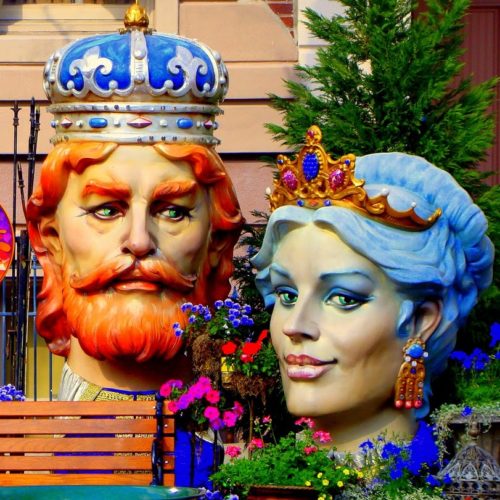 Queen Prop featured at Universal Studios